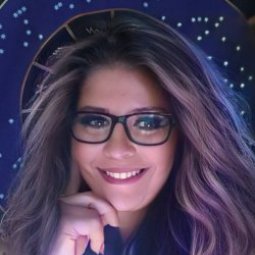 Lyra Celeste      Tarloga & Terapeuta Espiritual